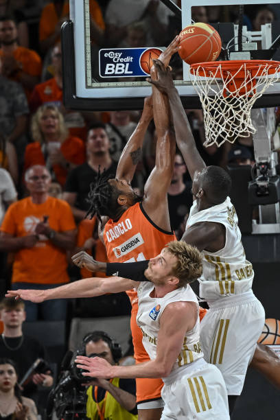 令人热血沸 令人热血沸